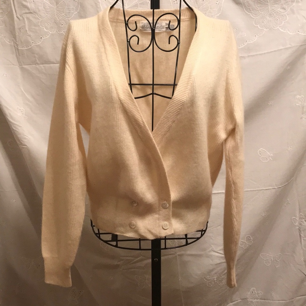 Robert Scott Ltd - image 1